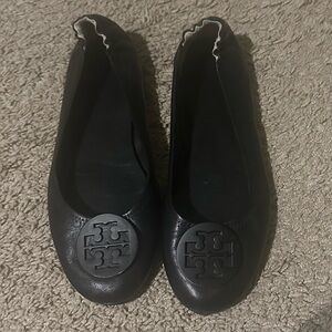 Tory Burch Black Leather Reva Flats Women’s size 9.5 Genuine!